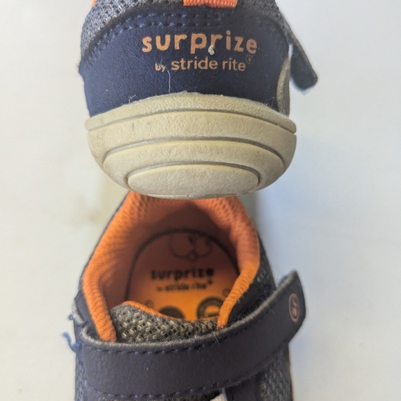 Stride Rite Shoes - Picture 3 of 5